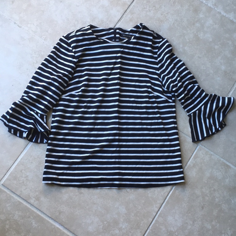 Banana Republic 3/4 flare sleeve top